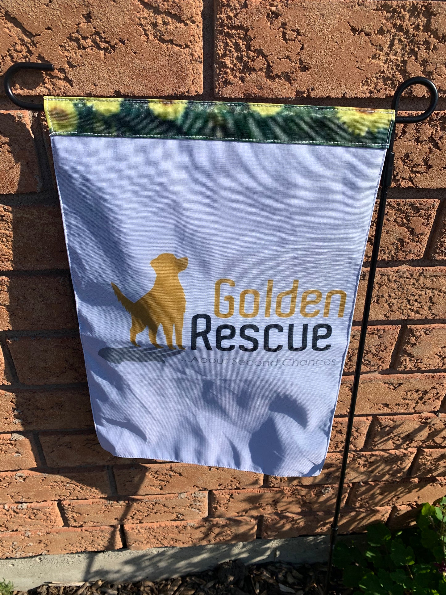 Garden Flag - Rescue is our favourite breed